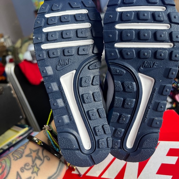 Nike MD VALIANT (PSV) MIDNIGHT NAVY/WHITE - Picture 2 of 6